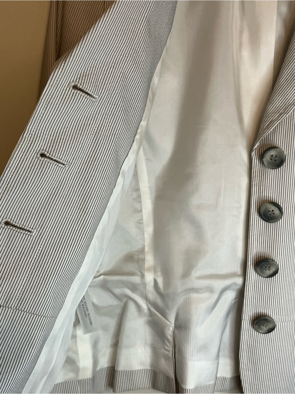 Ann Taylor LOFT Light Gray Pinstripe Women's Blazer Size 6 - Picture 6 of 14